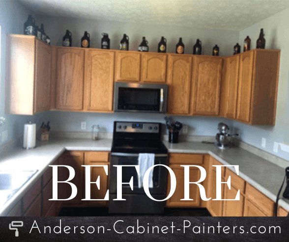Anderson cabinet painters show these kitchen cabinets before they were painted.